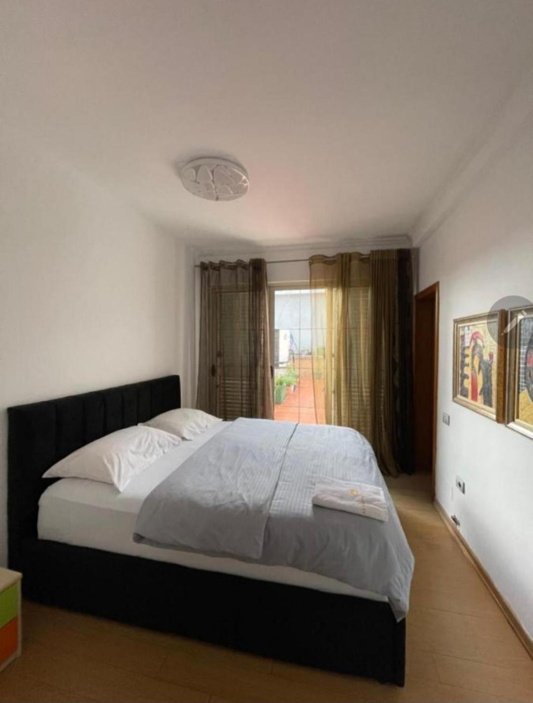Albjona Guesthouse Tiranë Eksteriør bilde